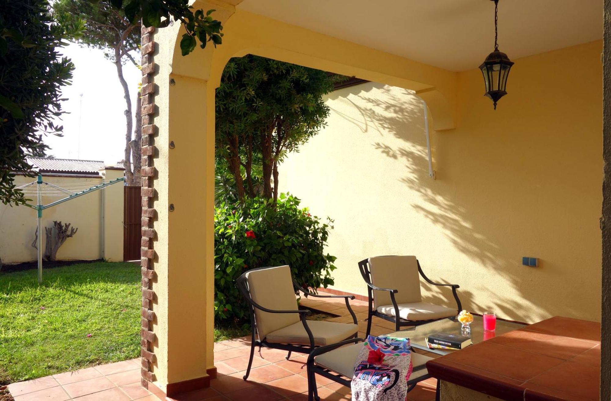Casa Limon - Ferienhaus - Pool - Klimaanlage - W-Lan Chiclana de la Frontera Bagian luar foto